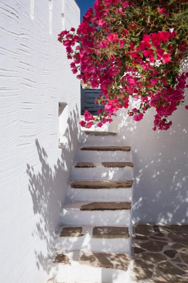 Ostria Inn Μουτσούνα Εξωτερικό φωτογραφία